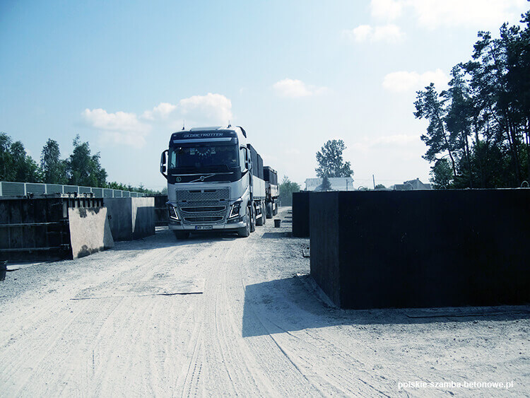 Transport szamb betonowych  w Sośnicowicach